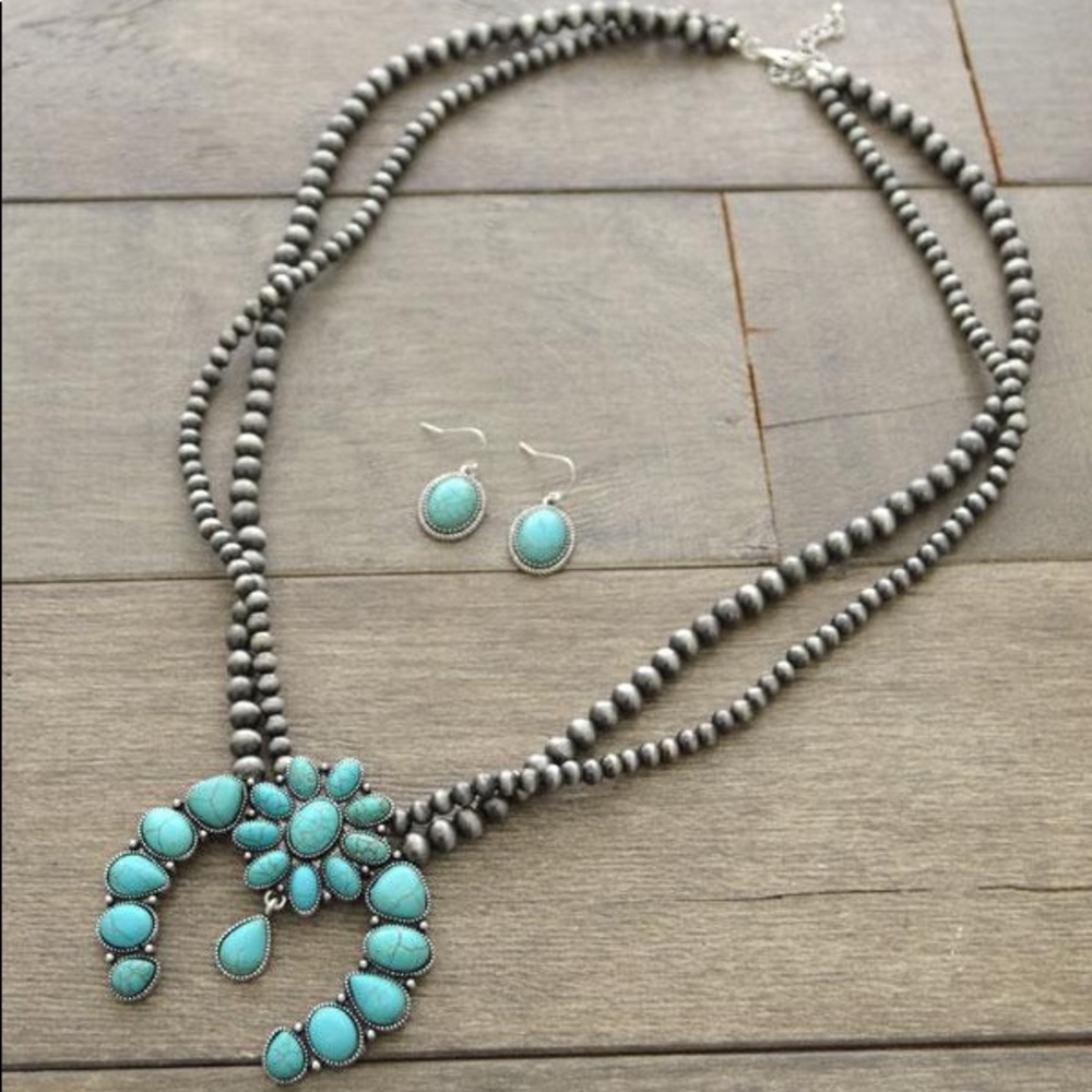 TURQUOISE SQUASH BLOSSOM NECKLACE AND EARRING SET